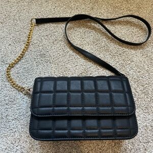 Quilted crossbody bag